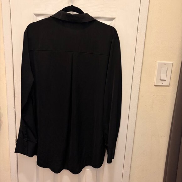 Women's Black long sleeve button up silk blouse, size XXL - Picture 5 of 5